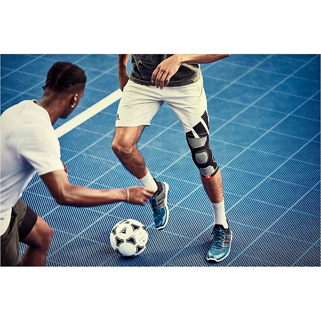 Фиксатор колена ADIDAS Knee Support черный S