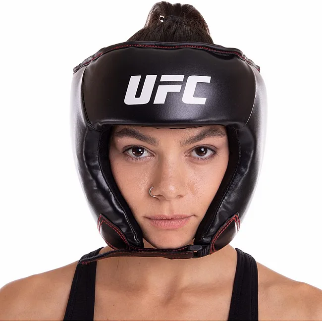 Шлем для бокса открытый
 PU UFC UBCF-75182