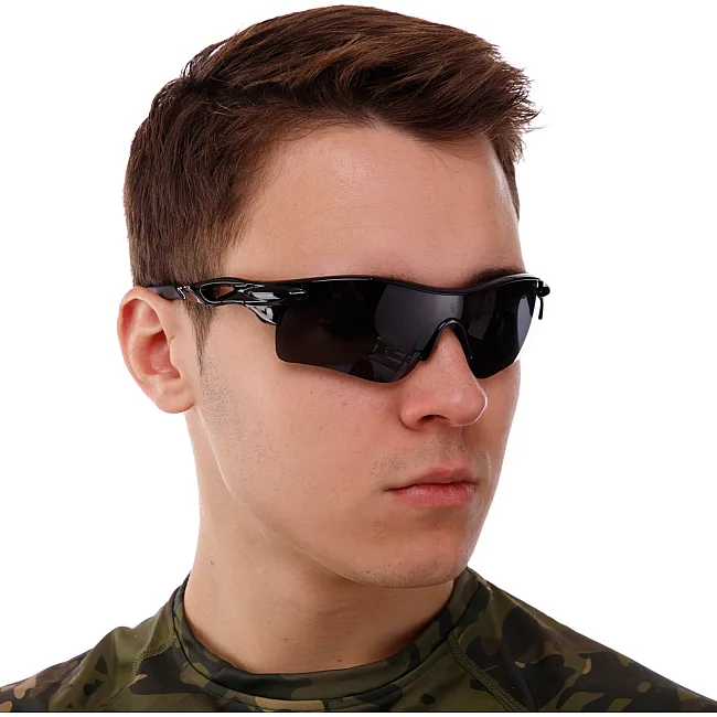 Спортивные очки
 солнцезащитные OAKLEY MS-107 (Черный)
