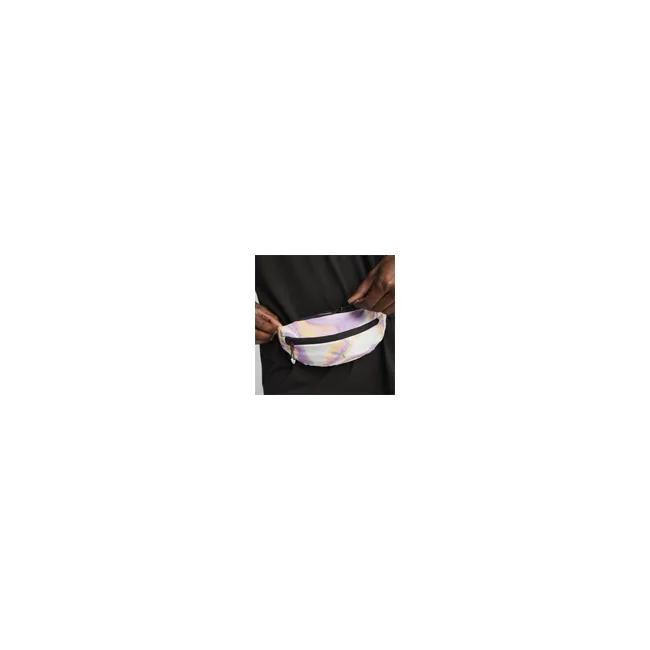 Сумка PUMA PR Classic Waist Bag 0,8L черный, белый, фиолетовый, оранжевый 23x6x9,5 см