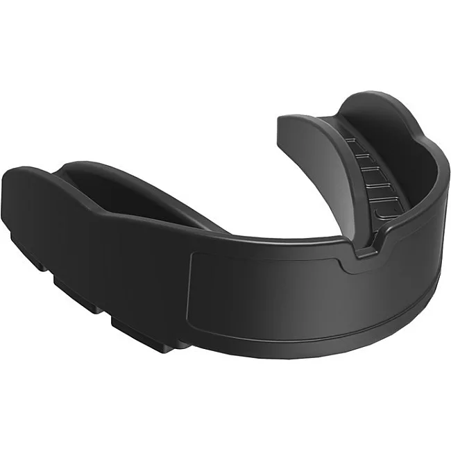 Боксерская капа MAKURA Kyro Pro Strapless взрослая (возраст 11+) Black