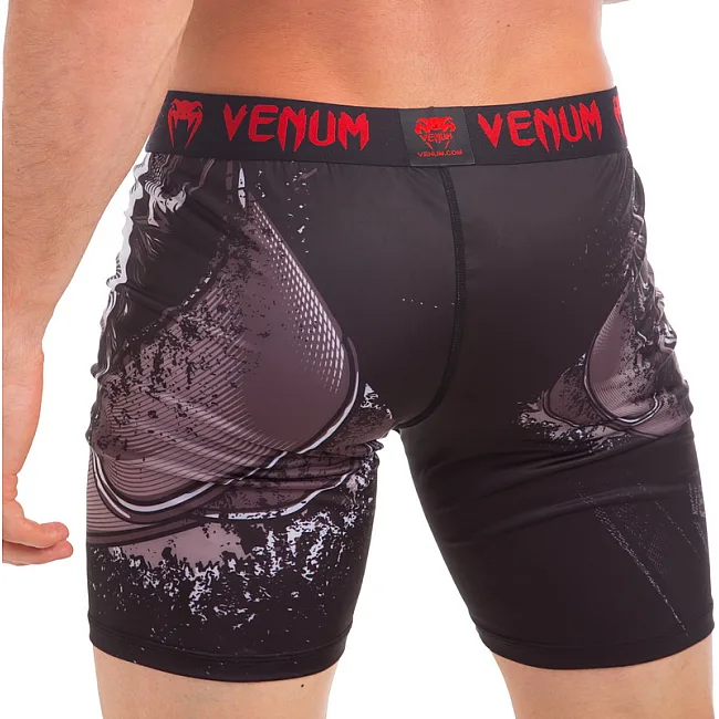 Шорти чоловічі компресійні VENUM WOLF CO-8228