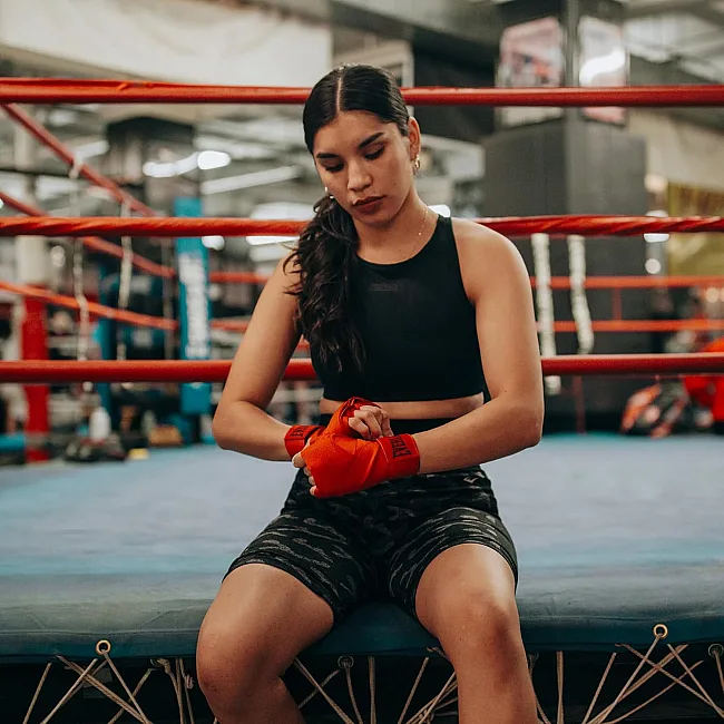 Бинты Everlast ELITE HANDWRAPS красный 180 (457,2 см)