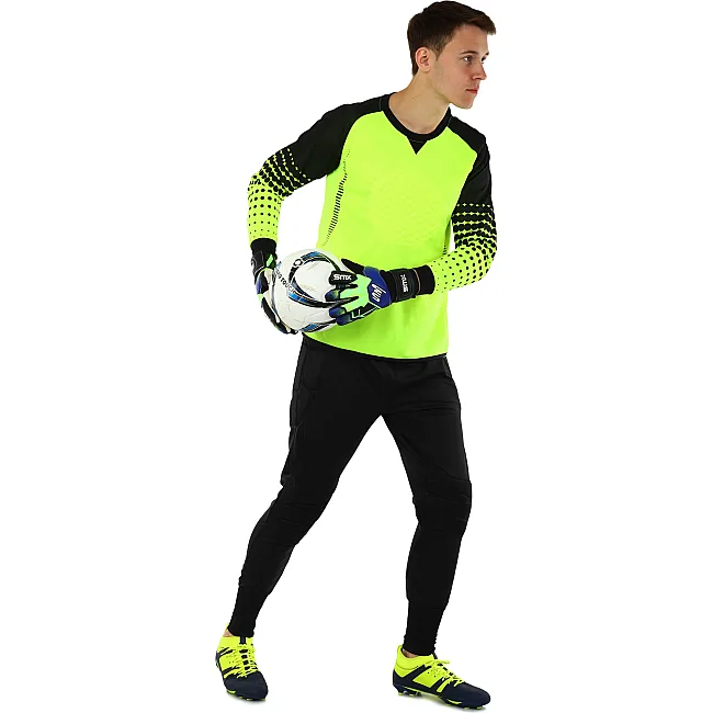 Вратарские перчатки SOCCERMAX FB-8243