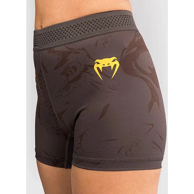 Женские компрессионные шорты UFC VENUM FIGHT WEEK 4.0 Womens Vale Tudo Dark Brown