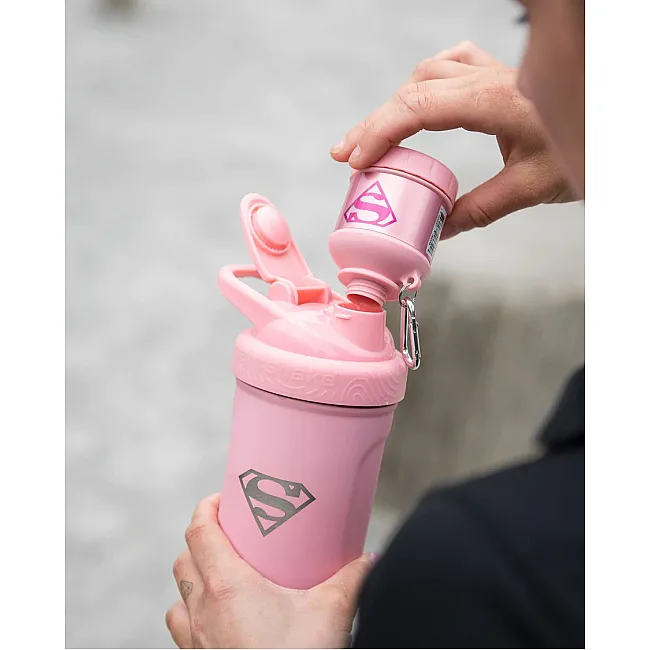 Контейнер SMARTSHAKE Whey2Go Funnel Pillbox 110мл DC Supergirl