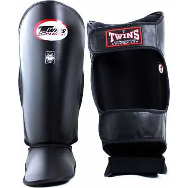 Захисні щитки для ніг TWINS Shin Protection SGL10 Black
