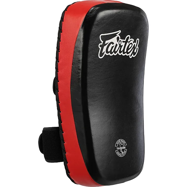 Тай-пед ударний для Муай Тай вигнутий з ременями та ручкою шкіра FAIRTEX BO-0283 (Чорний)