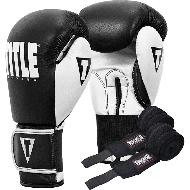 Боксерские перчатки TITLE Boxing Dynamic Strike Black/White (бинты 4м. в комплекте)