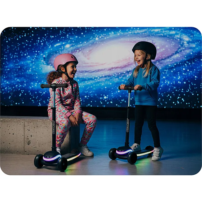 Детский самокат трехколесный Ricokids Leddi черный