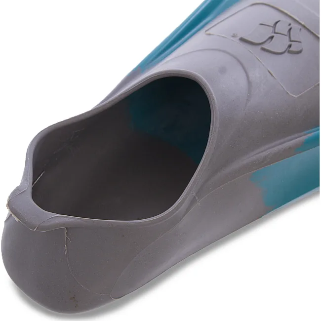 Короткие ласты для тренировок MADWAVE POOL COLOUR SHORT M07460 30-48