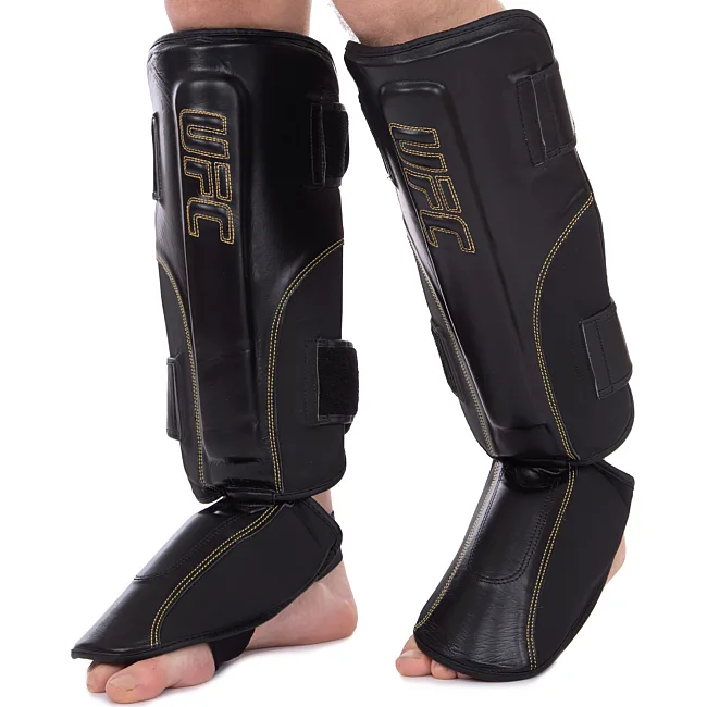 Защитные накладки на ноги
 Муай Тай, ММА, Кикбоксинг кожаная UFC PRO Prem Stand Up UHK-75052