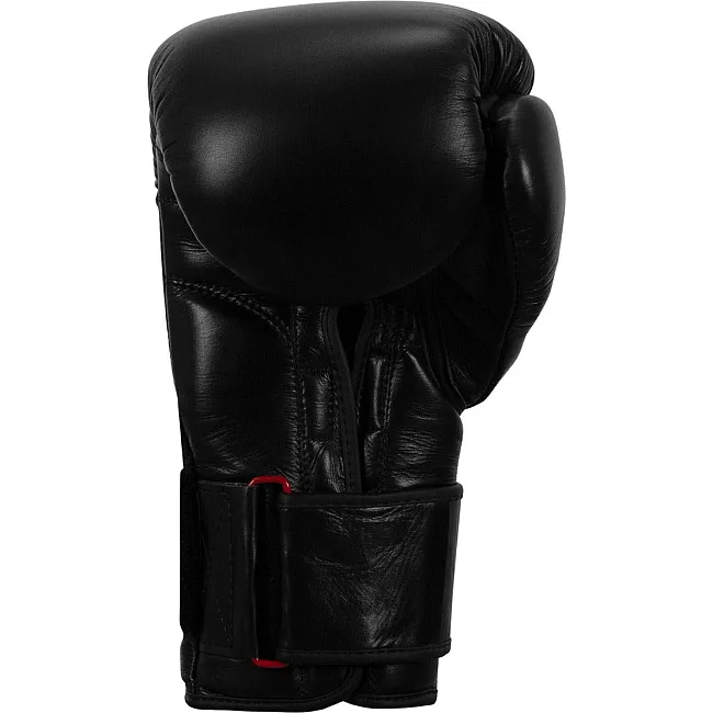 Боксерские перчатки TITLE Boxing Ko-Vert Black (бинты 4м. в комплекте)