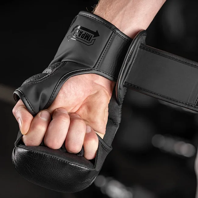 Перчатки для ММА Phantom RIOT Pro Black (капа в подарок)