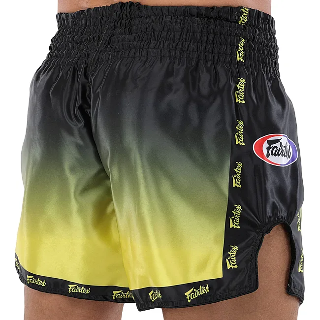 Шорти для кікбоксингу
 FAIRTEX BO-9474 (Чорний-червоний)
