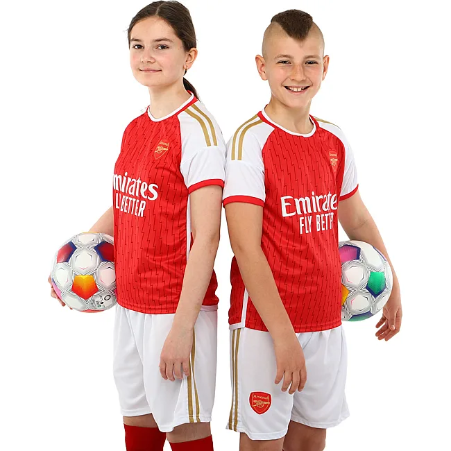 Футбольна форма дитяча із символікою клубу
 ARSENAL домашня 2024 SP-SPORT
 CO-6276 20-28