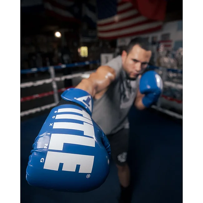 Боксерские перчатки TITLE Boxing Inferno Intensity Elastic Blue/White /