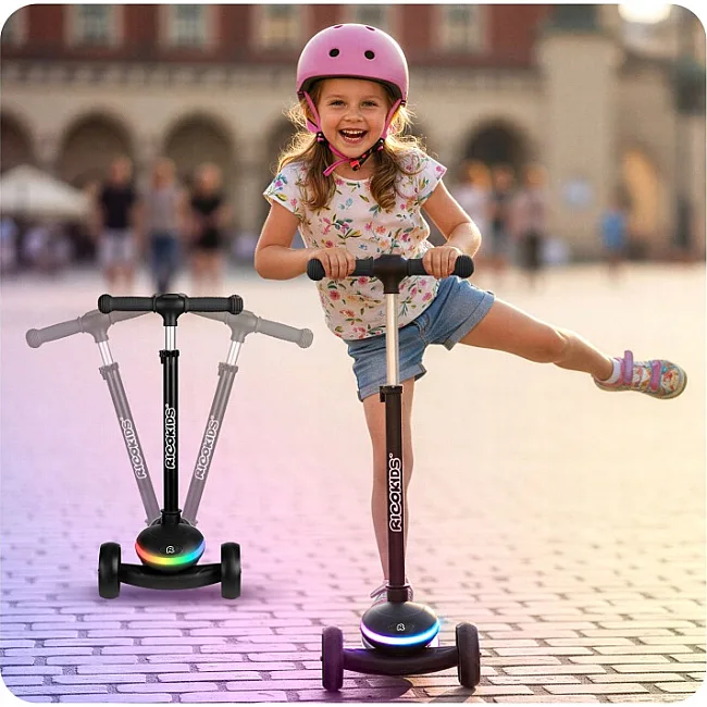 Детский самокат трехколесный Ricokids Leddi черный