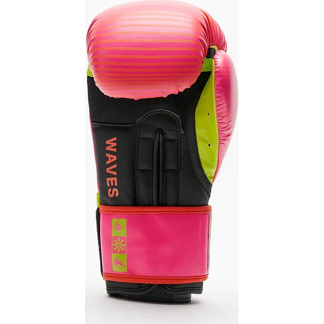 Боксерські рукавиці Leone GN313 WAVES Fuxia (капу в комплекті)