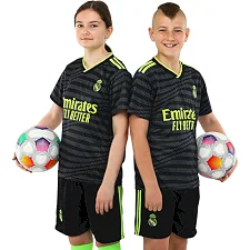 Футбольна форма дитяча із символікою клубу REAL MADRID гостьова 2024 SP-PLANETA CO-6249 6-14 років