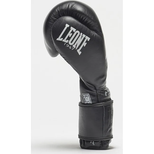 Боксерские перчатки Leone Greatest Black