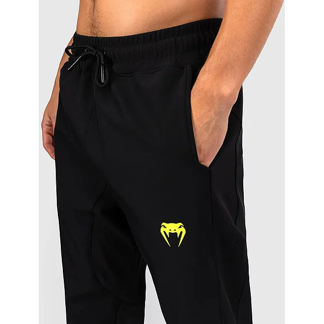 Штани спортивні VENUM Training Camp 4.0 - Black/Neon Green
