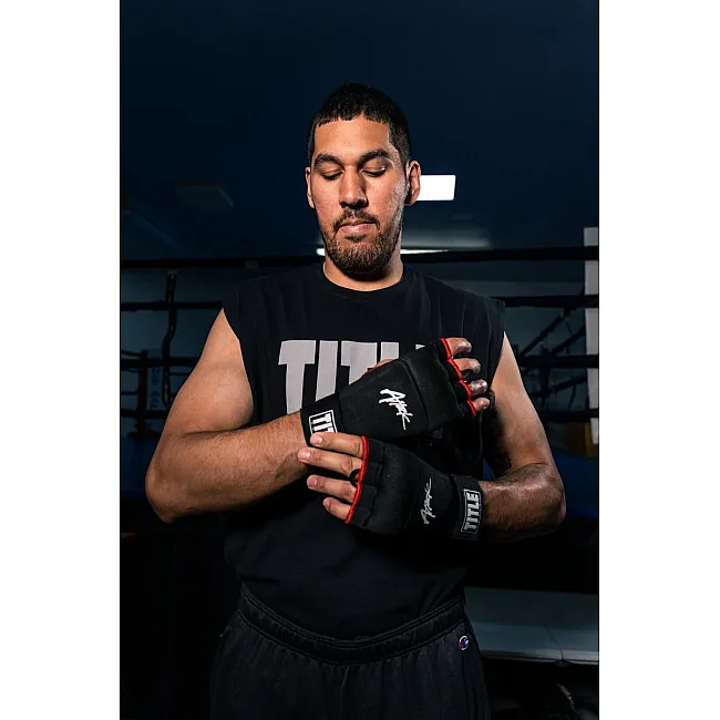 Бинты-перчатки TITLE Boxing Attack Nitro с гелевыми подушечками Черные XL