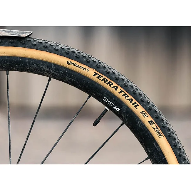 Бескамерная покрышка CONTINENTAL Terra Trail ProTection 28" | 700 x 40C | 28 x 1.50 black/cream, складная skin