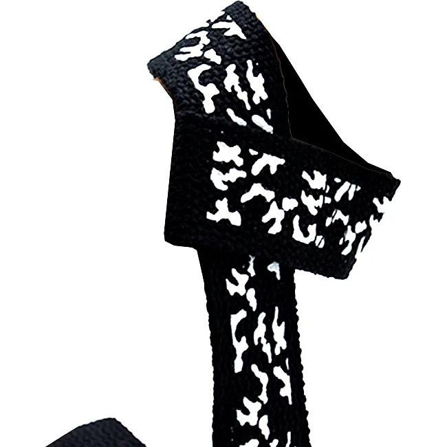 Ламки для тяги MADMAX Power Wrist Straps Camo/White