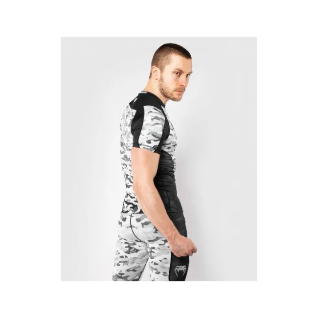 Рашгард VENUM Defender Short Sleeves Urban Camo