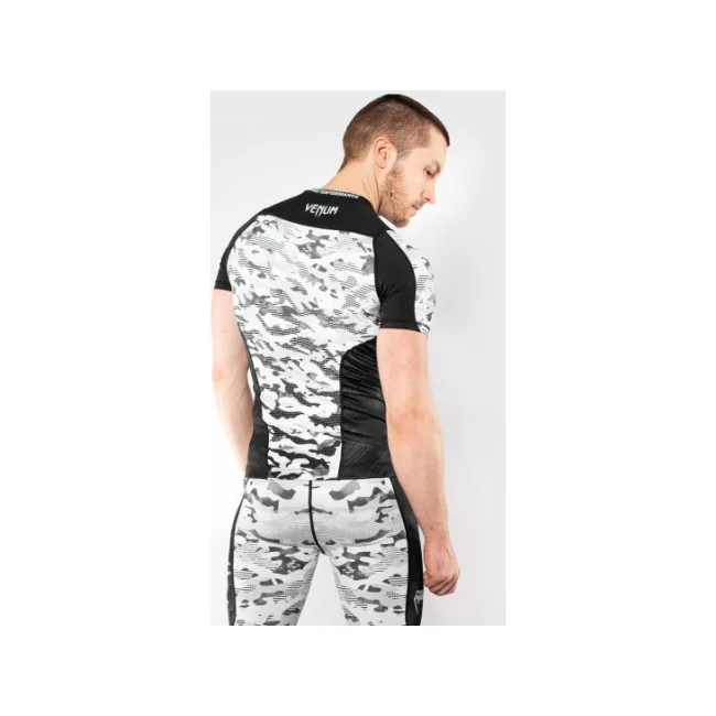Рашгард VENUM Defender Short Sleeves Urban Camo