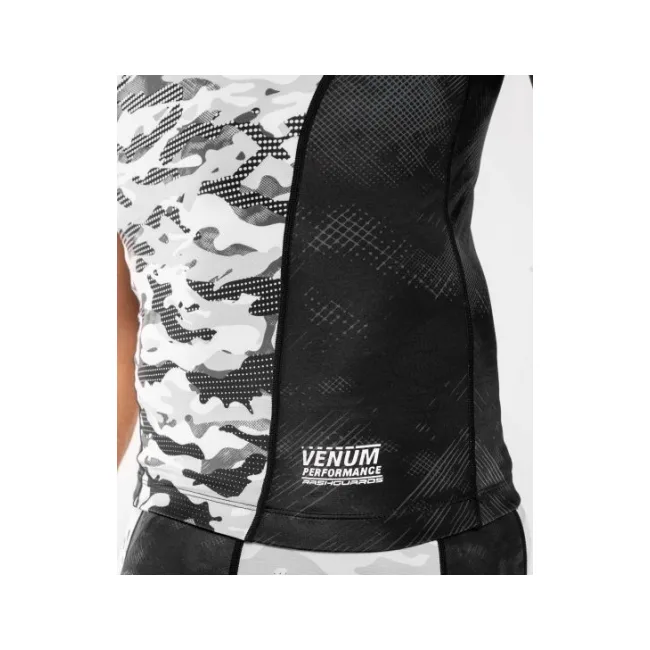 Рашгард VENUM Defender Short Sleeves Urban Camo