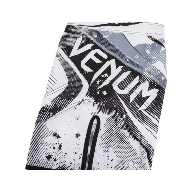 Шорты Venum Galactic Fightshorts White