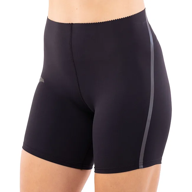 Мини-шорты женские спортивные облегающие JOMA

 R-CITY 902343-100 (Черный)