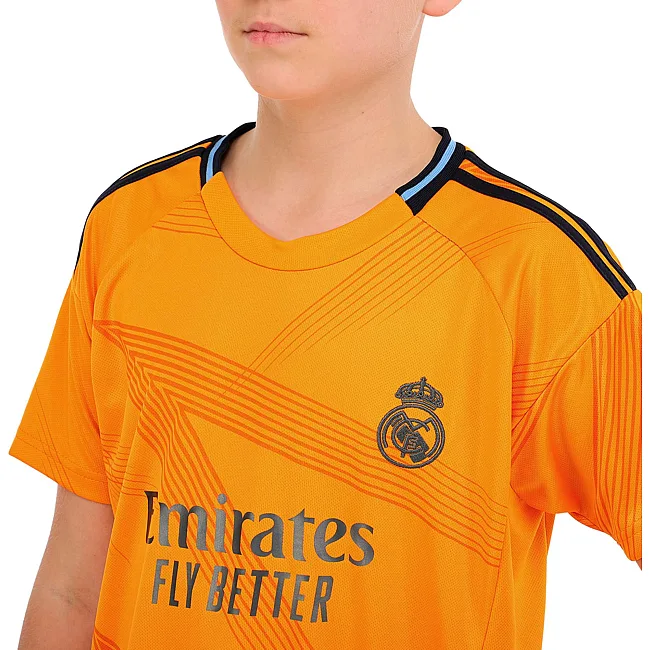 Футбольна форма дитяча із символікою клубу REAL MADRID BELLINGHAM 5 гостьова 2025 SP-SPORT CO-4645