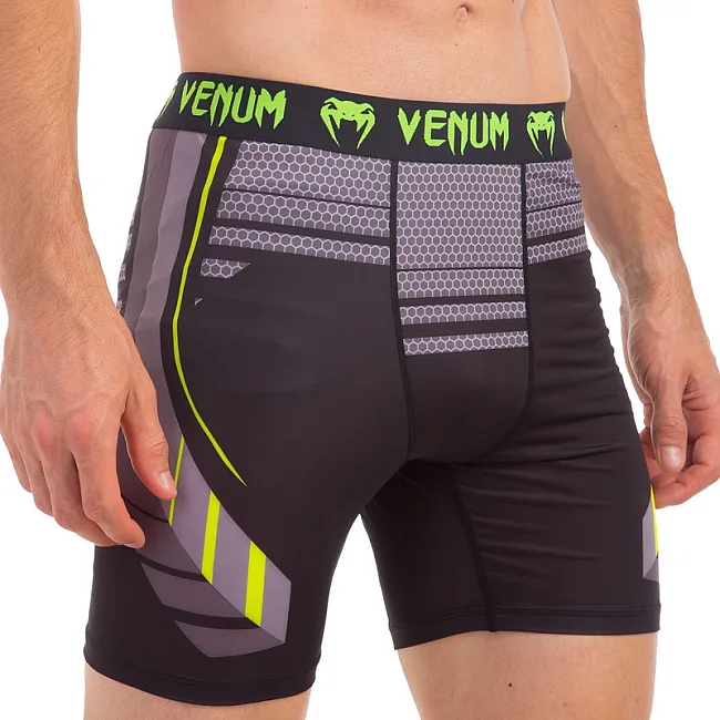 Комплект компресійний чоловічий (футболка та шорти) VENUM TECHNICAL 2.0 CO-8140-CO-8234