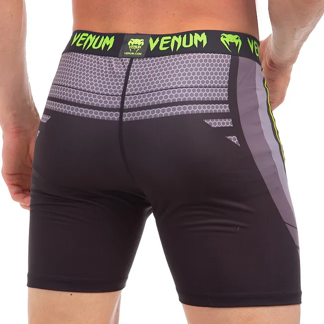 Комплект компресійний чоловічий (футболка та шорти) VENUM TECHNICAL 2.0 CO-8140-CO-8234