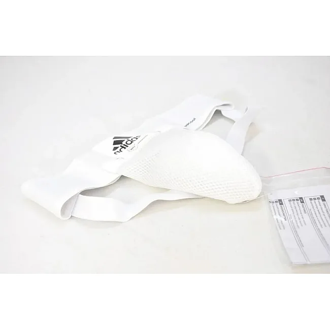 Мужская защита паха с лицензией WKF (белый) ADIDAS ADIBP06WKF