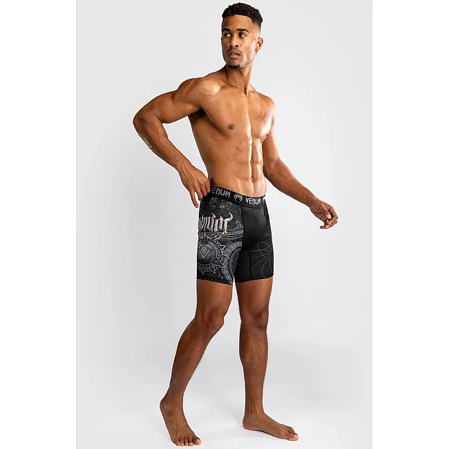 Шорты компрессионные VENUM Gladiator 5.0 Mens Vale Tudo Black Silver