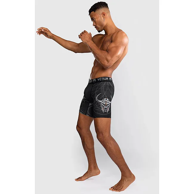Шорты компрессионные VENUM Gladiator 5.0 Mens Vale Tudo Black Silver