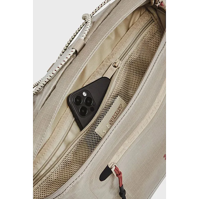 Сумка на пояс UNDER ARMOUR Summit Waist Bag 5L бежевий  35x20x10 см