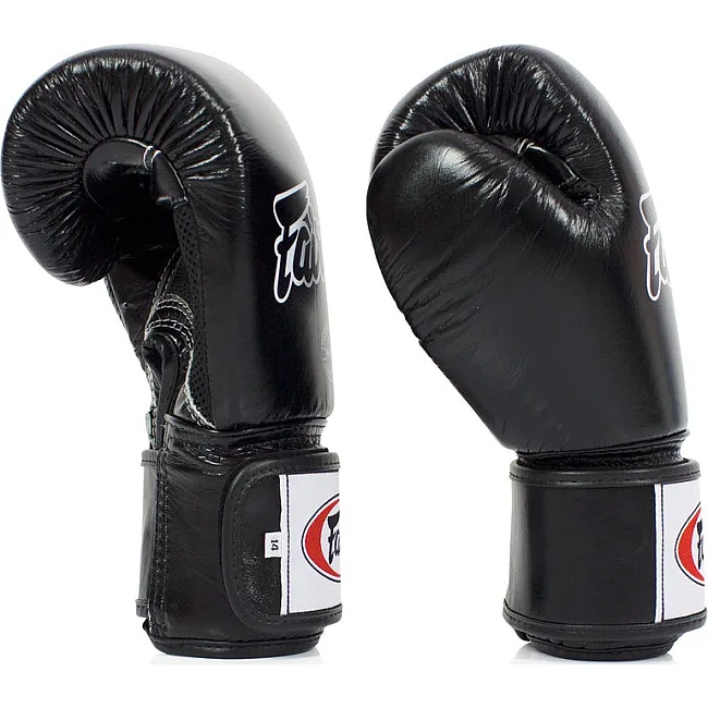 Боксерські рукавиці Fairtex BGV1 Black (бинти в комплекті)