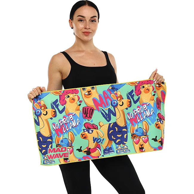 Спортивное полотенце
 из микрофибры MADWAVE
 LLAMA M076103116W 80х40см (Зеленый)