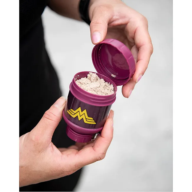 Контейнер SMARTSHAKE Whey2Go Funnel Pillbox 110мл DC Wonderwoman