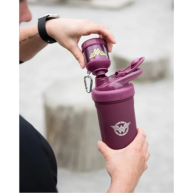 Контейнер SMARTSHAKE Whey2Go Funnel Pillbox 110мл DC Wonderwoman