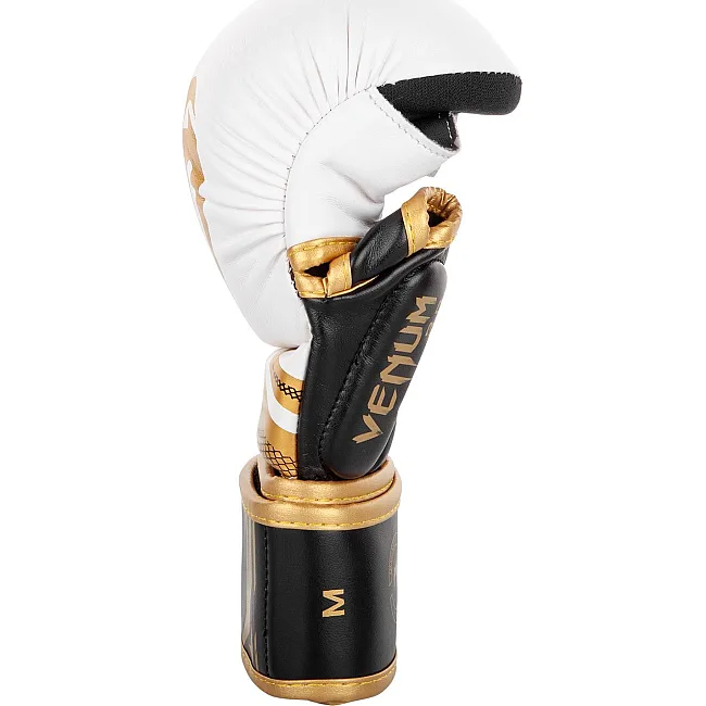 Перчатки ММА Venum Challenger 3.0