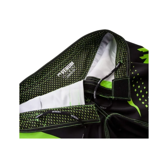 Шорти ММА VENUM Hurricane Black Neo Green