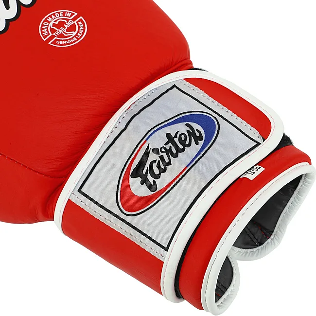 Перчатки для бокса


 кожаные FAIRTEX
 F-8577 MATT 12-14унций (Синий-черный)