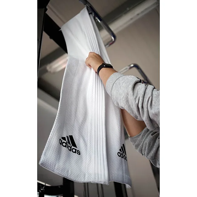 Захват для дзюдо "отворот кимоно" (белый) ADIDAS ADIACC071