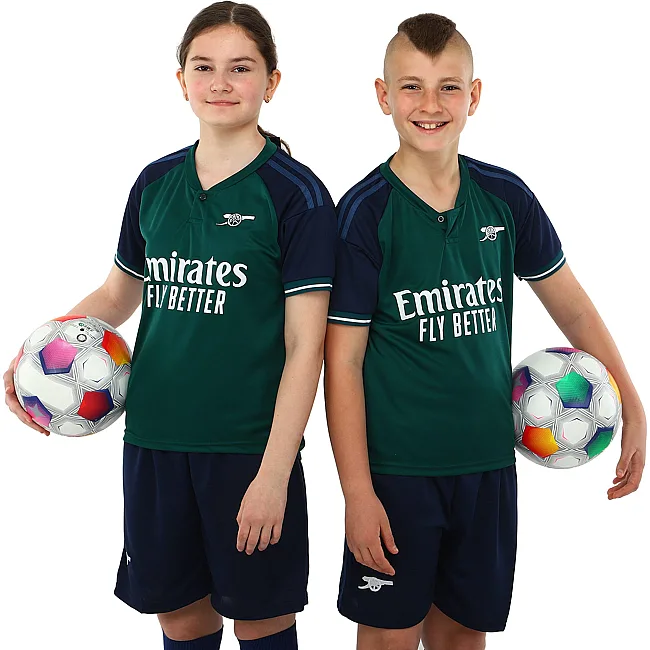 Футбольна форма дитяча із символікою клубу
 ARSENAL резервна 2024 SP-SPORT
 CO-6243 20-28